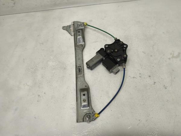 MÉCANISME DE LÈVE-VITRE ÉLECTRIQUE AVANT GAUCHE CORSA E 5 PORTES - Vue 2